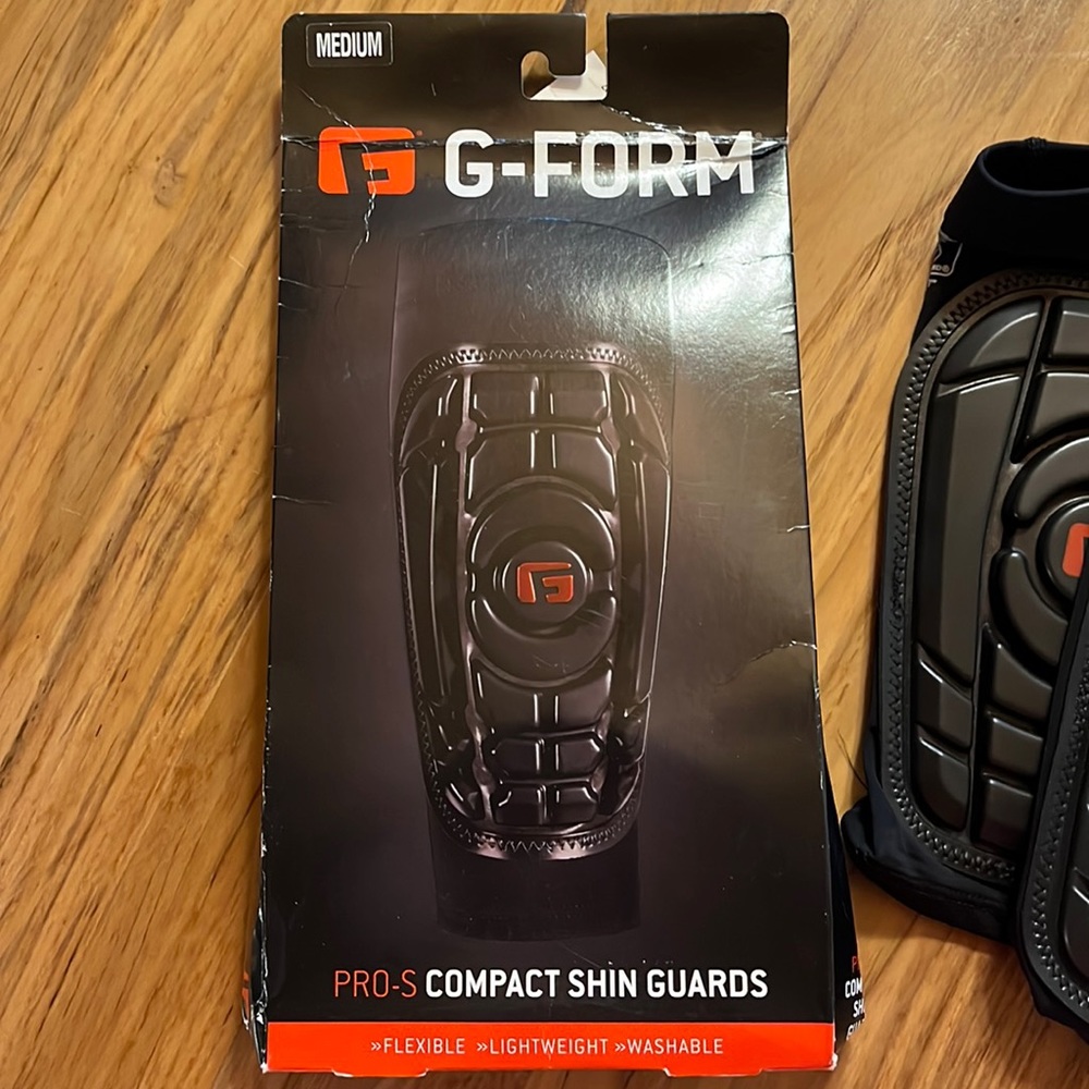 G-Form Compact Shon Guards